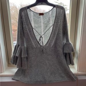 POL Medium grey ruffled long sleeve sweater to die for.
